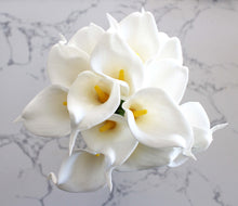 Load image into Gallery viewer, 15 White Real Touch Calla Lily