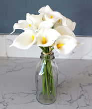 Load image into Gallery viewer, 15 White Real Touch Calla Lily