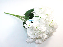 Load image into Gallery viewer, White Bouquet Hydrangea Flower