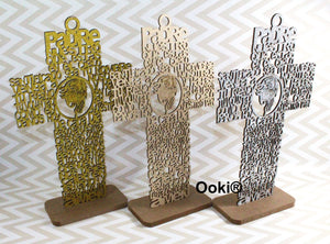 12 Jesus Wooden Cross Centerpiece