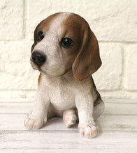 Load image into Gallery viewer, Beagle Statue