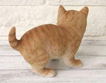 Load image into Gallery viewer, Tabby Cat Statue